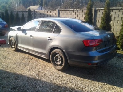 jetta 15-2.0.jpg