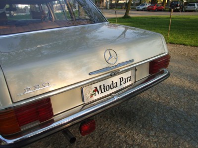 Mercedes w114 lang 9.JPG
