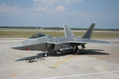 f-22-raptor-4384902.jpg