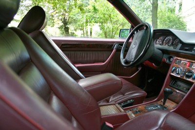 300CE-09.jpg