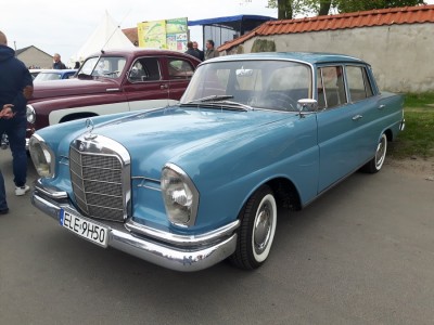 W111.jpg