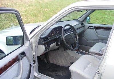 C12726268_6.jpg